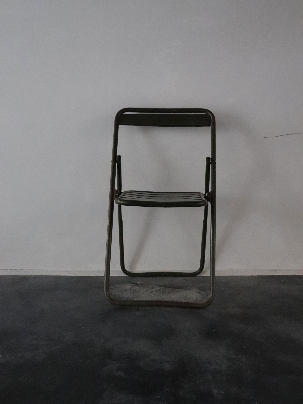 french military, folding chair, metal chair