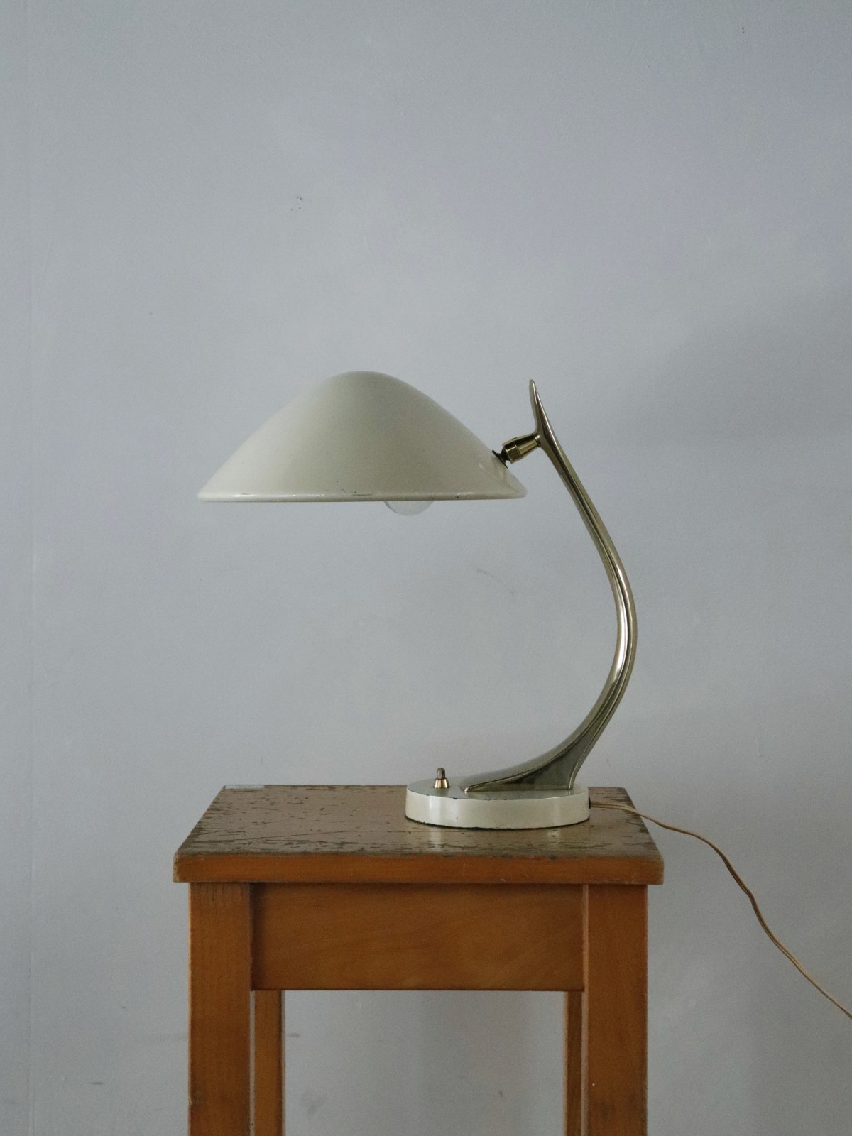 maurizio tempestini of laurel , desk lamp, 1960's, usa