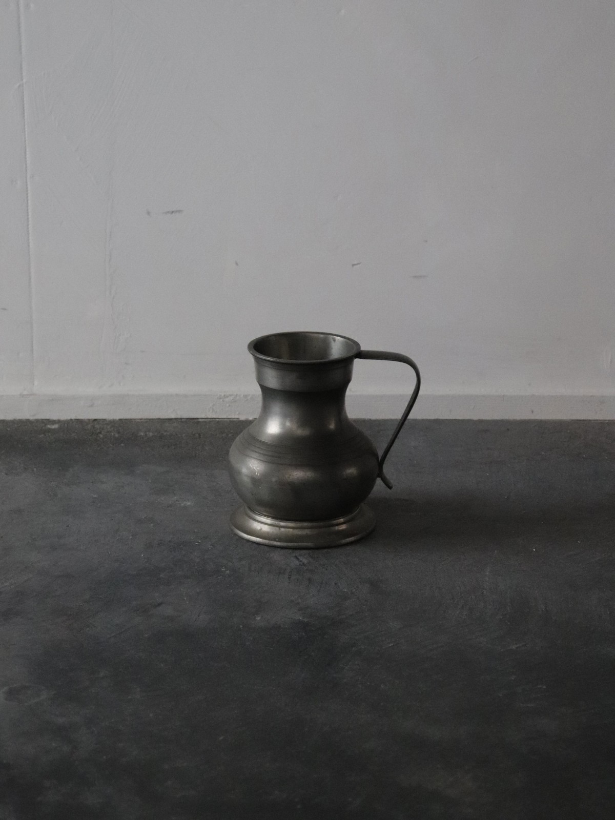 Pewter pitcher, pitcher, England