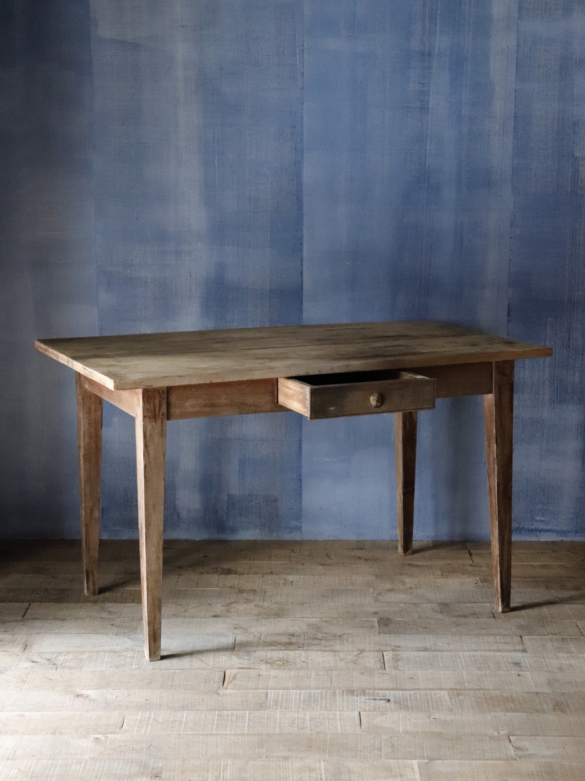 france, pine wood , table,