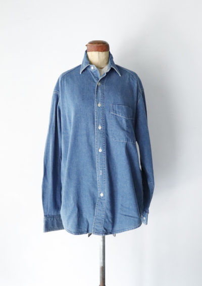 Gap, denim shirts,USA