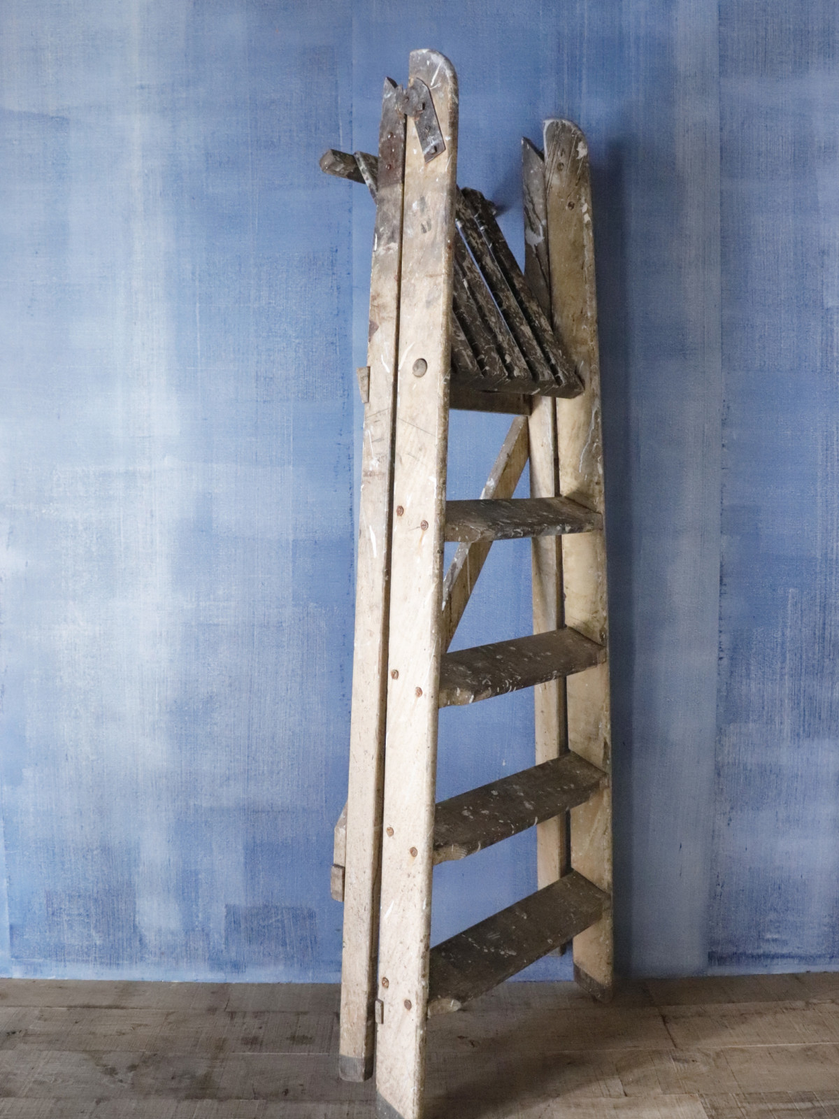 ladder,folding, England