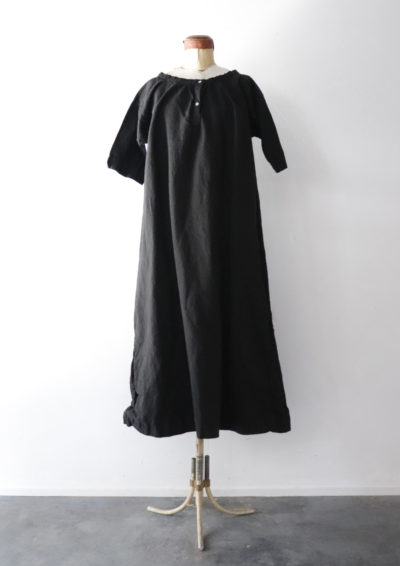 Black-dyed, one-piece, France,