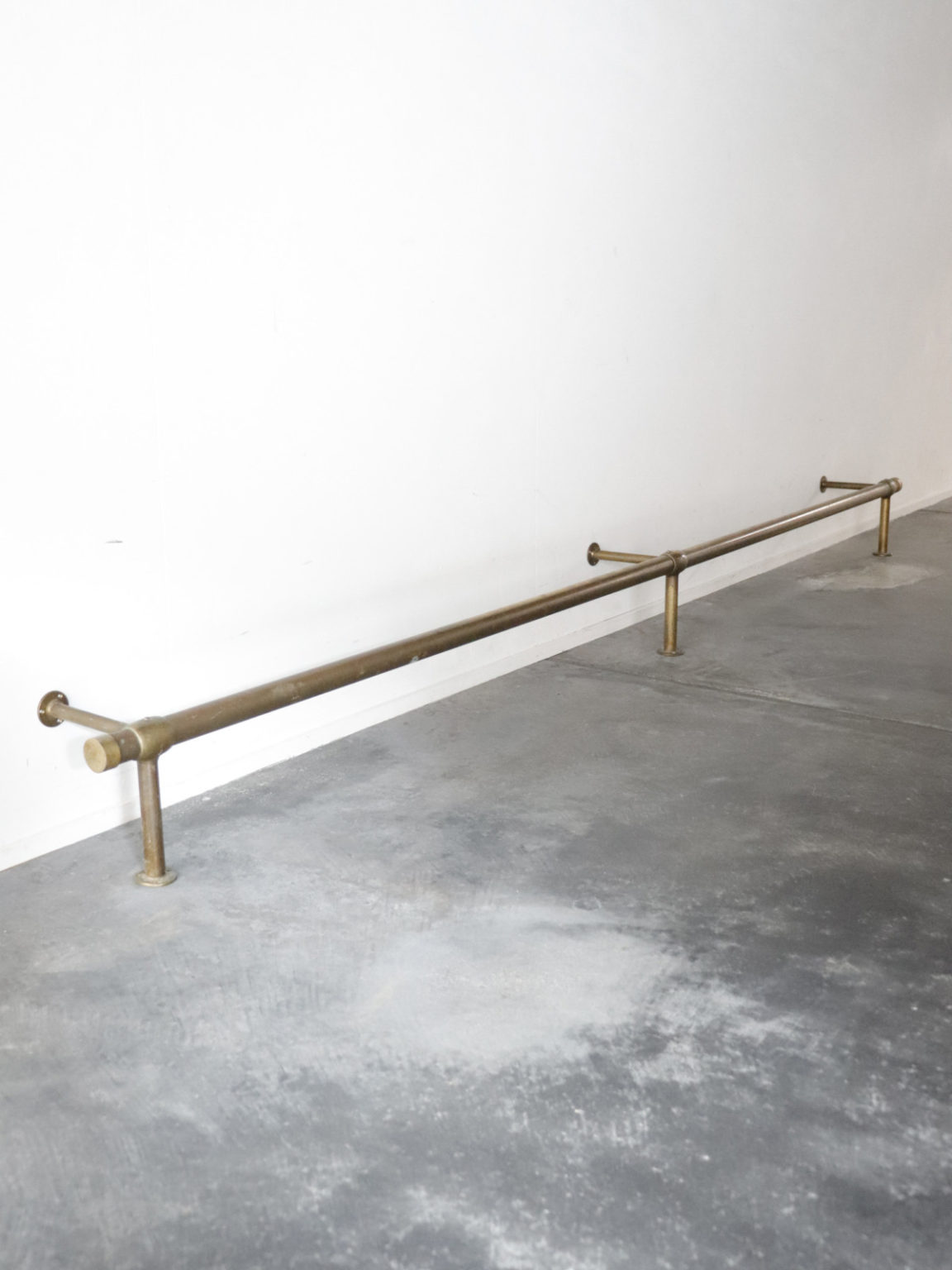 Vintage brass bar foot rail BROWN. 京都 二条新町の生活雑貨店