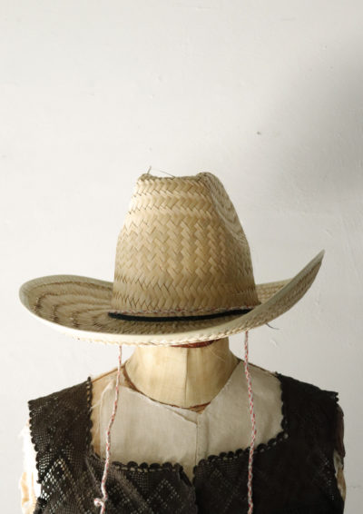 dead stock,cawboy hat,straw hat