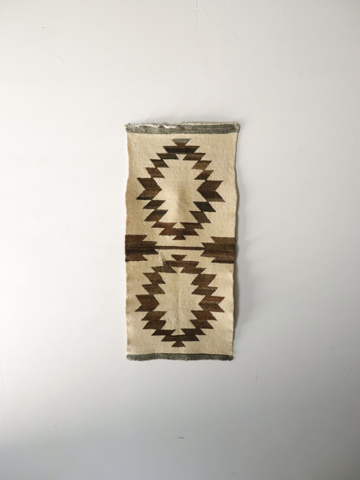 Navajo rug,vintage,usa,tapestry