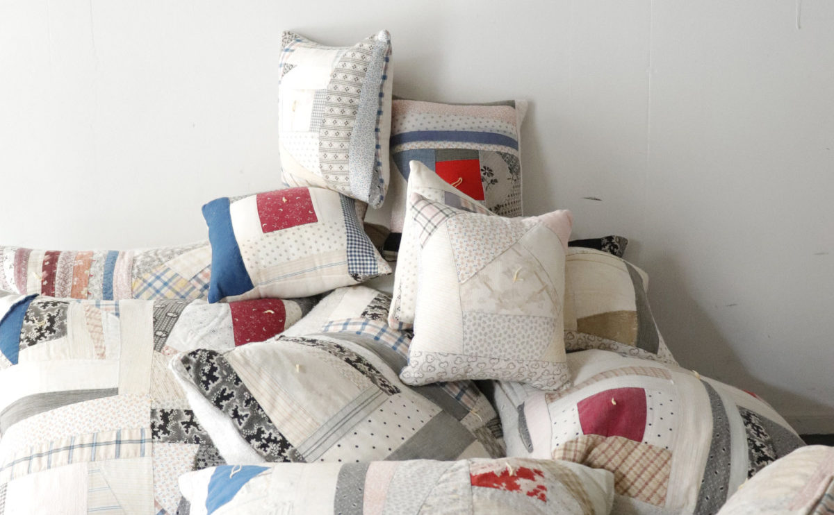 1900's,quilt cushion,crazy quilt,cushion,BROWN.remake,tiny cushion,usa