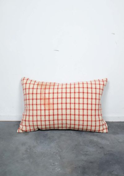 homespun,vintage,wool,Brown remake,cushion,USA