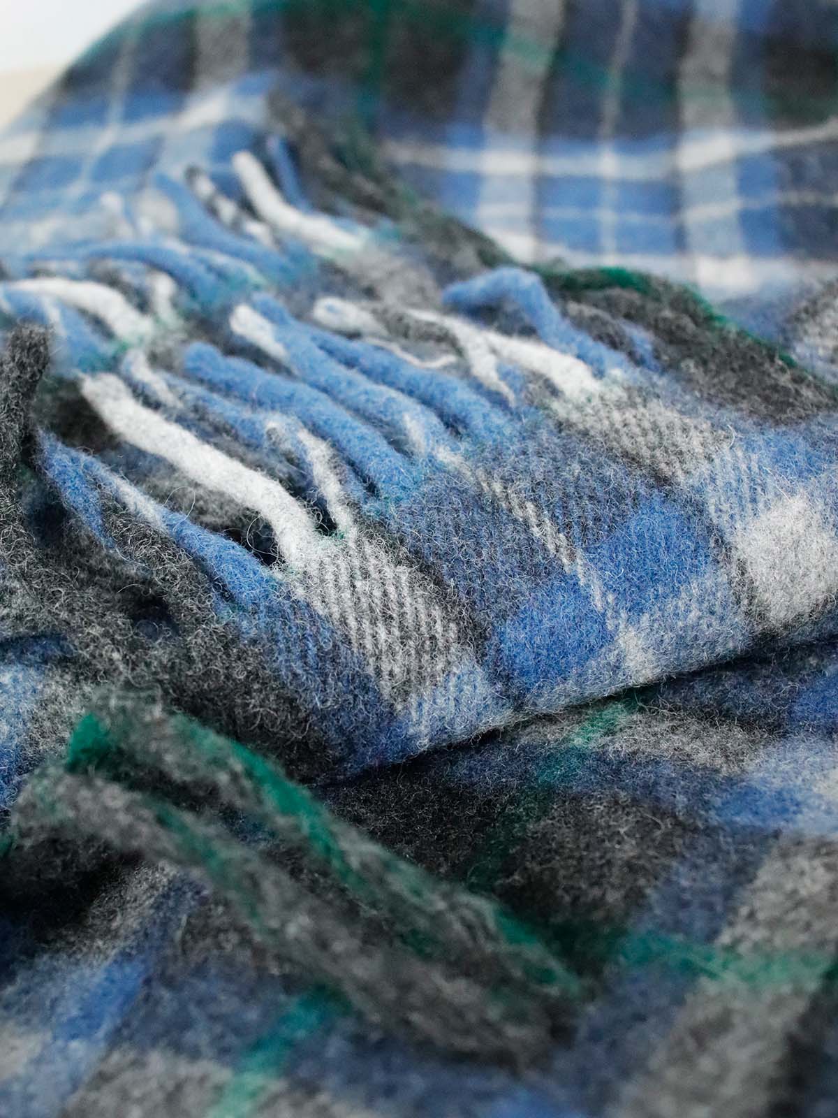 Pendleton ,wool check shawl,vintage,USA