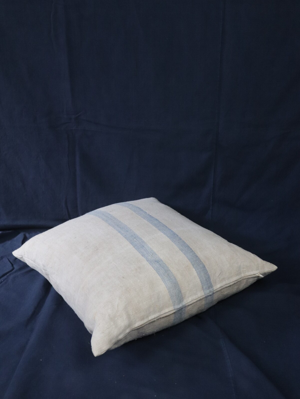 1960's,vintage linen fabric,grain sack,Germany,BROWN.remake,cushion