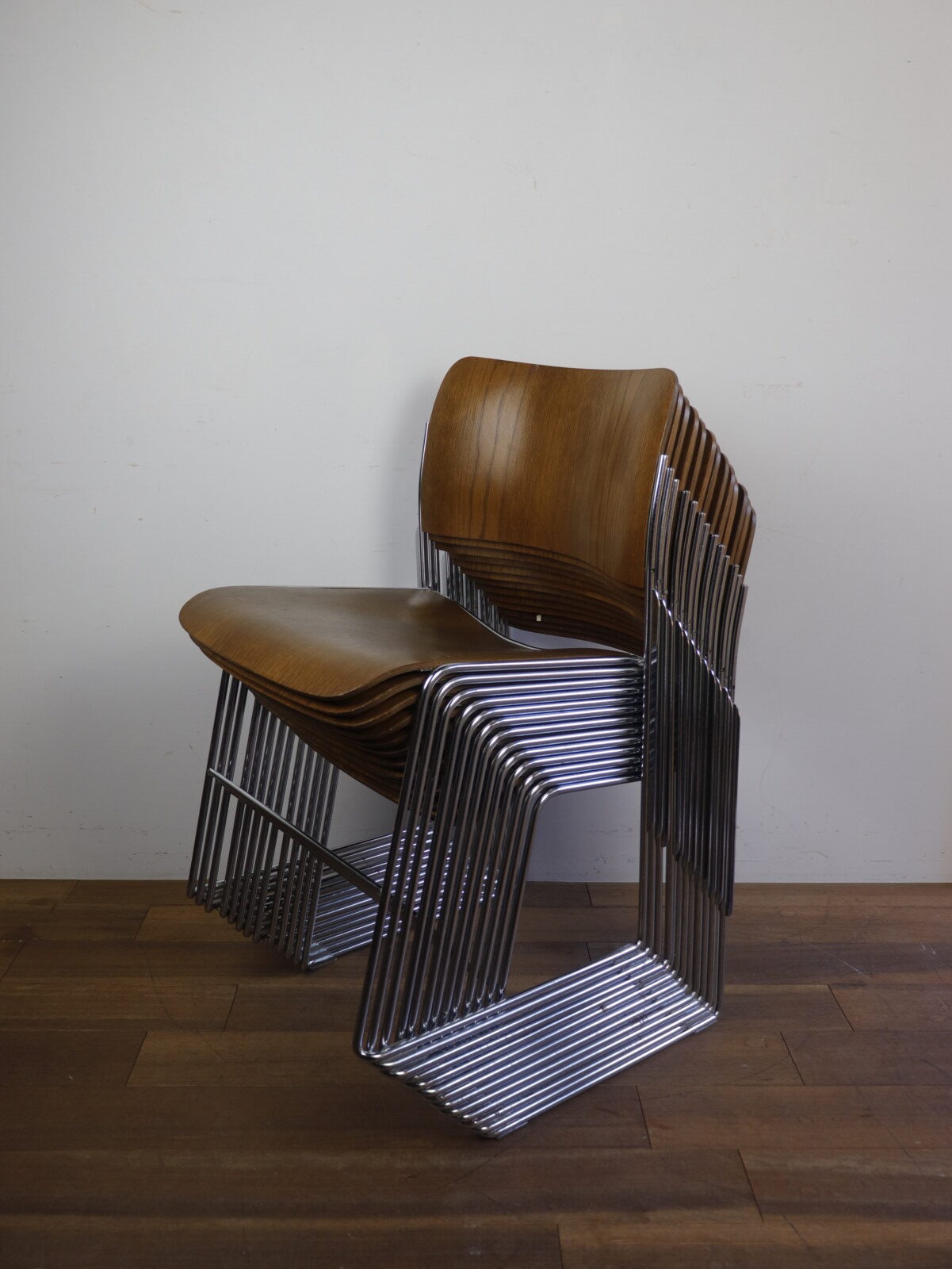MCM,chair,USA,David Rowland,vintage,stacking chair