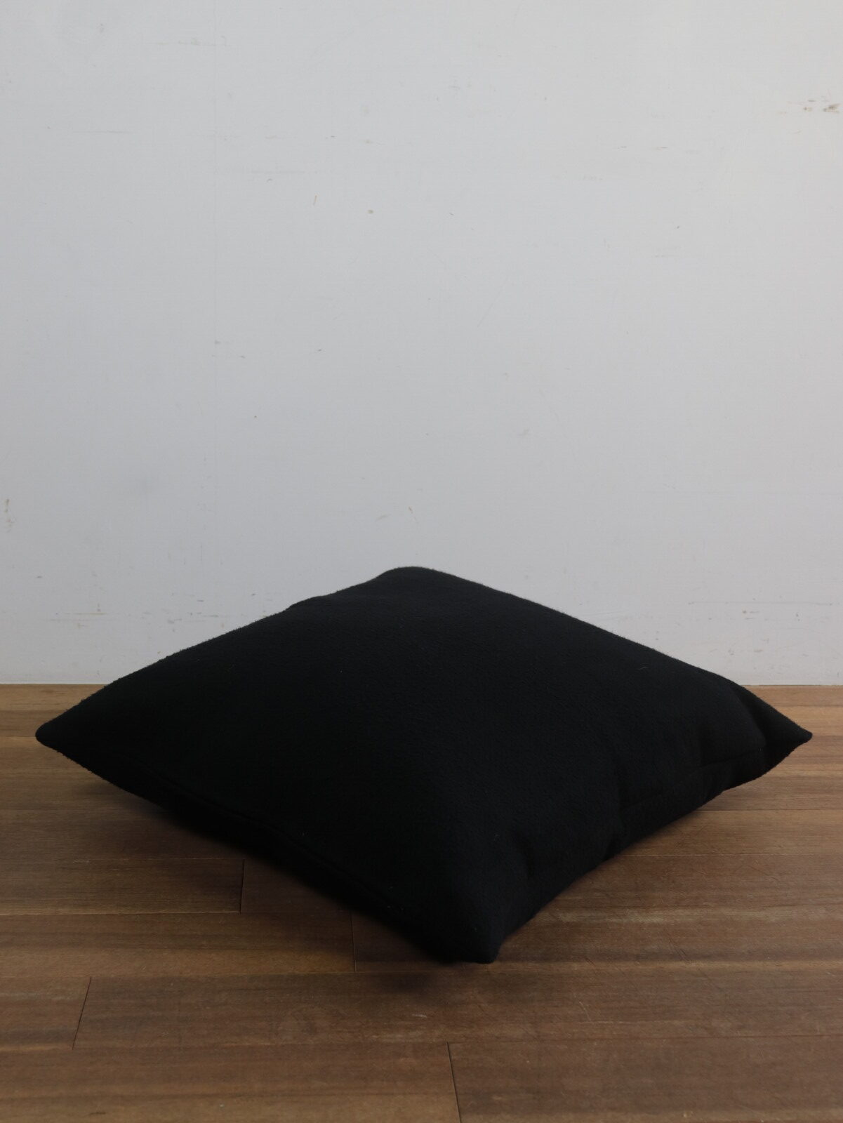 vintage,black dyed cotton,cushion,BROWN.remake,russian military