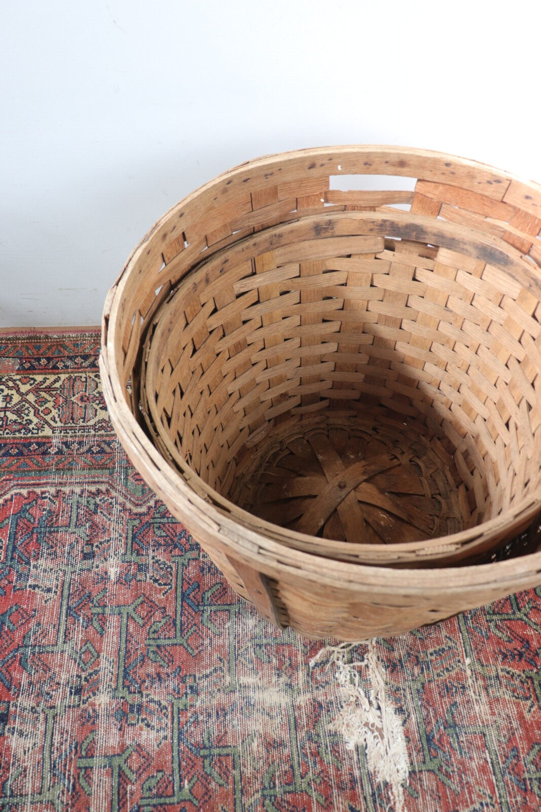 splint basket,oak basket,USA,vintage,round basket