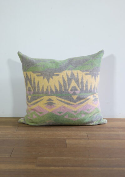 camp blanket cushion,BROWN.remake,cushion,USA,vintage,ccotton fabric
