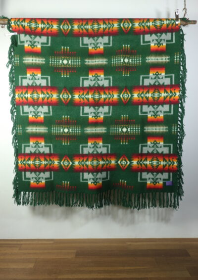 vintage blanket,Pendleton,wool blanket,USA,shawl