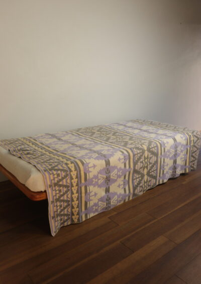 vintage,camp blanket,USA,cotton blanket