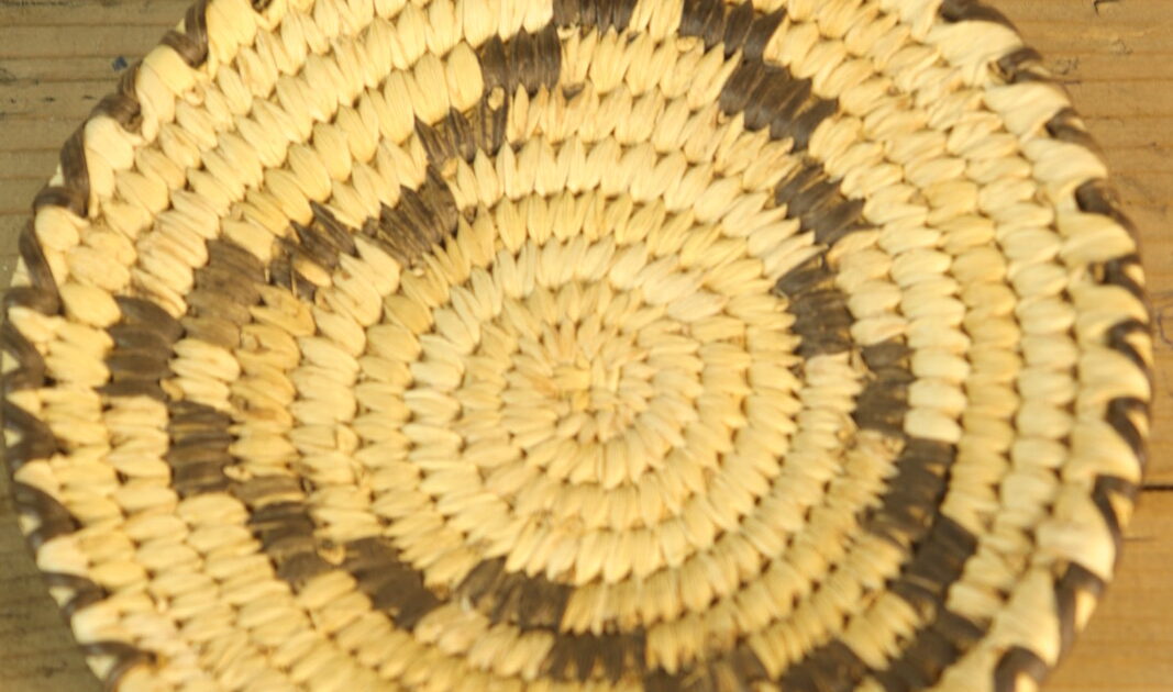 vintage Papago indian basket XSsize – BROWN. | 京都 二条新町の生活